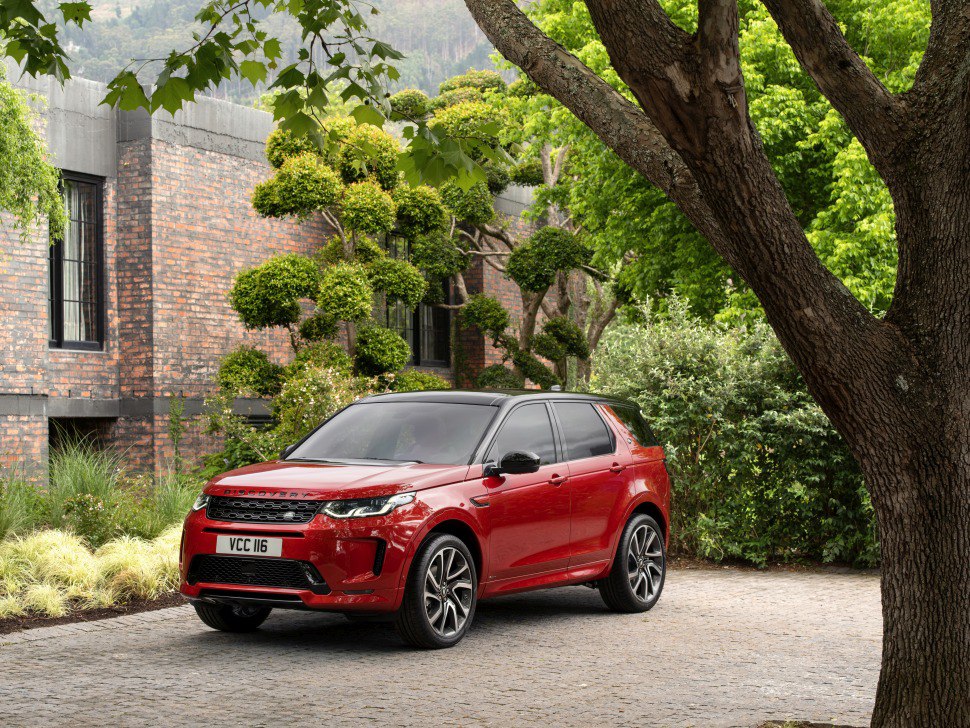 Land Rover Discovery Sport technical specifications and fuel economy